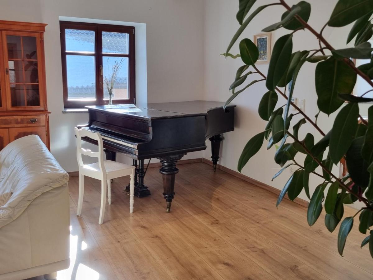 Ferienwohnung Kreuzberg フライウング エクステリア 写真